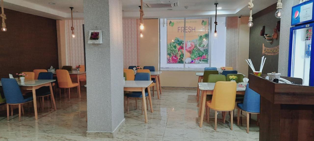 Diamond Star Hotel فندق النجمة الماسية Seeb Eksteriør billede