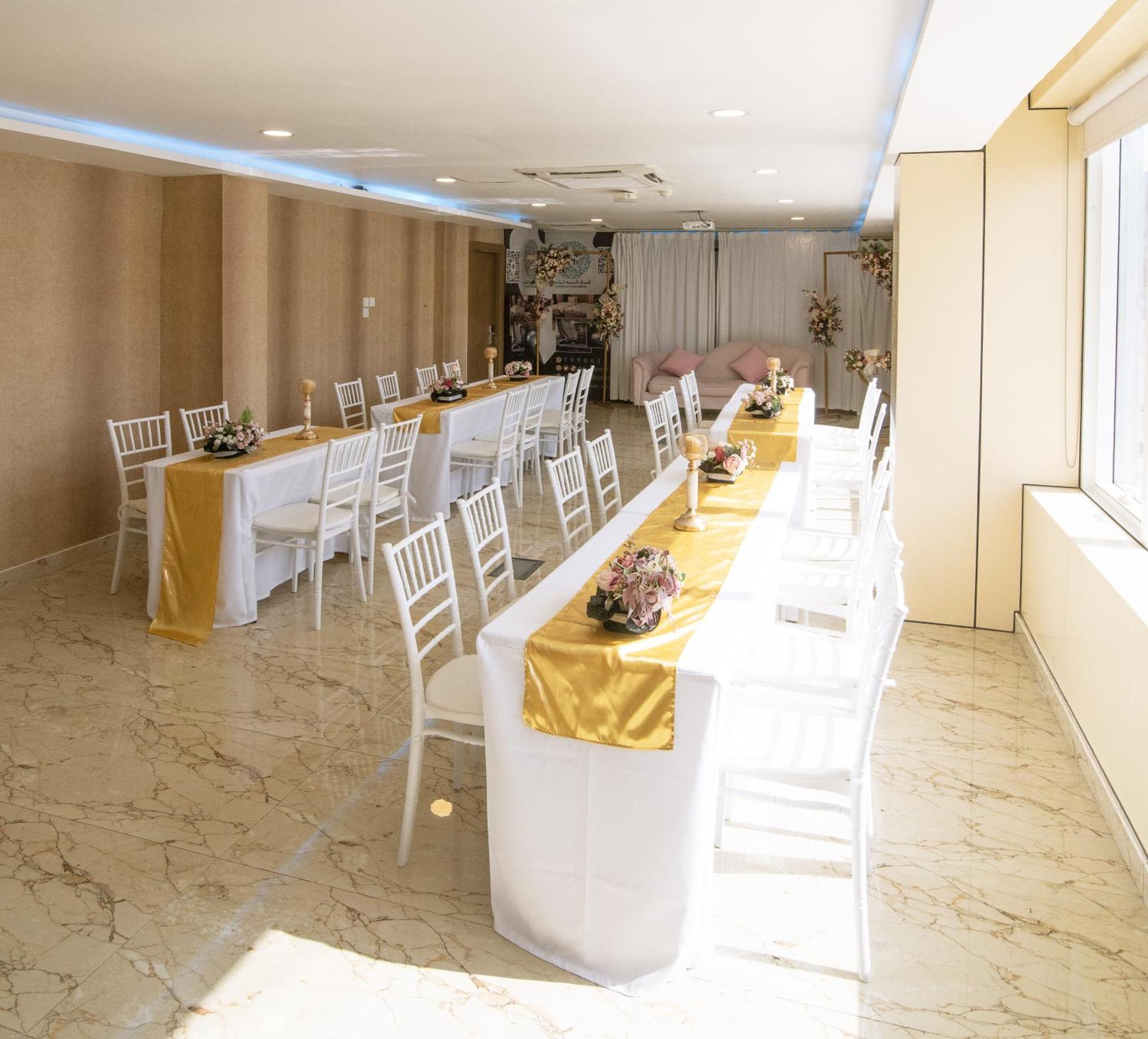 Diamond Star Hotel فندق النجمة الماسية Seeb Eksteriør billede