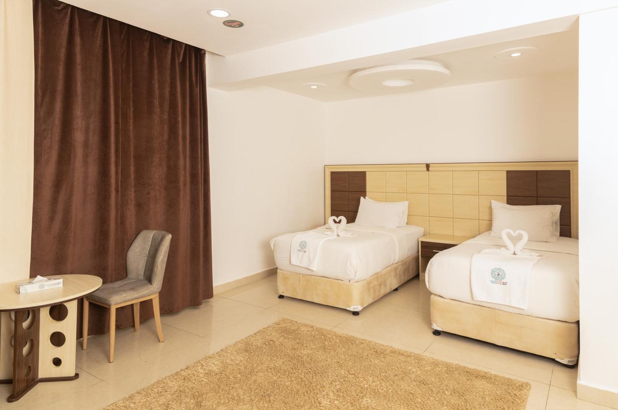 Diamond Star Hotel فندق النجمة الماسية Seeb Eksteriør billede