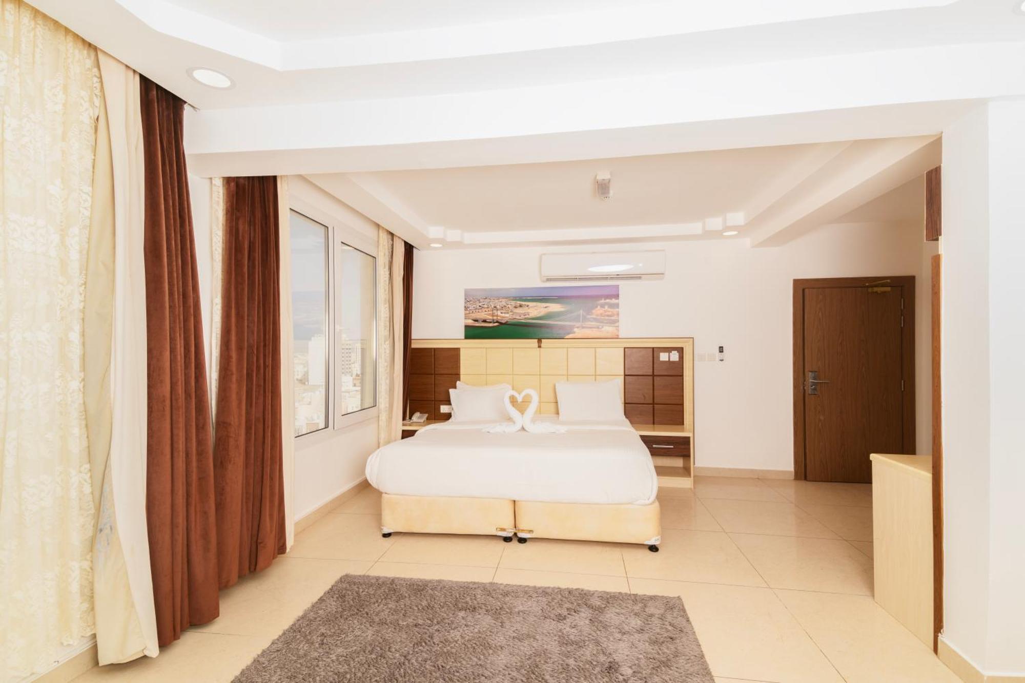Diamond Star Hotel فندق النجمة الماسية Seeb Eksteriør billede