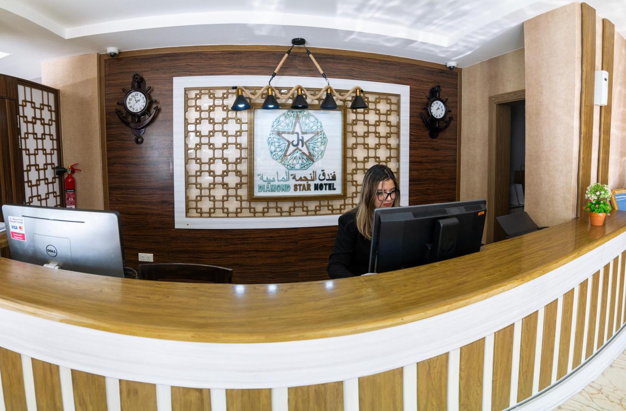 Diamond Star Hotel فندق النجمة الماسية Seeb Eksteriør billede