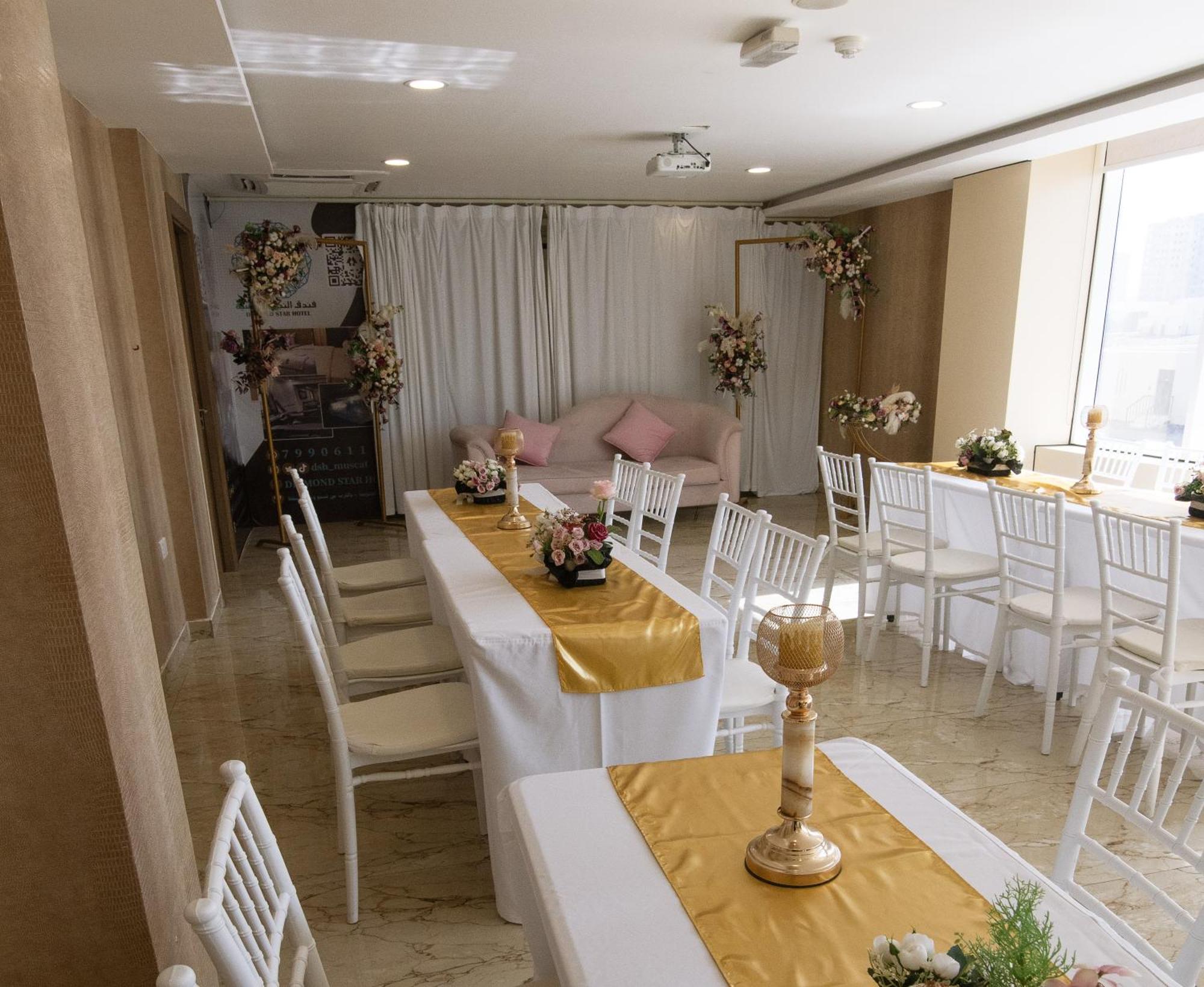 Diamond Star Hotel فندق النجمة الماسية Seeb Eksteriør billede
