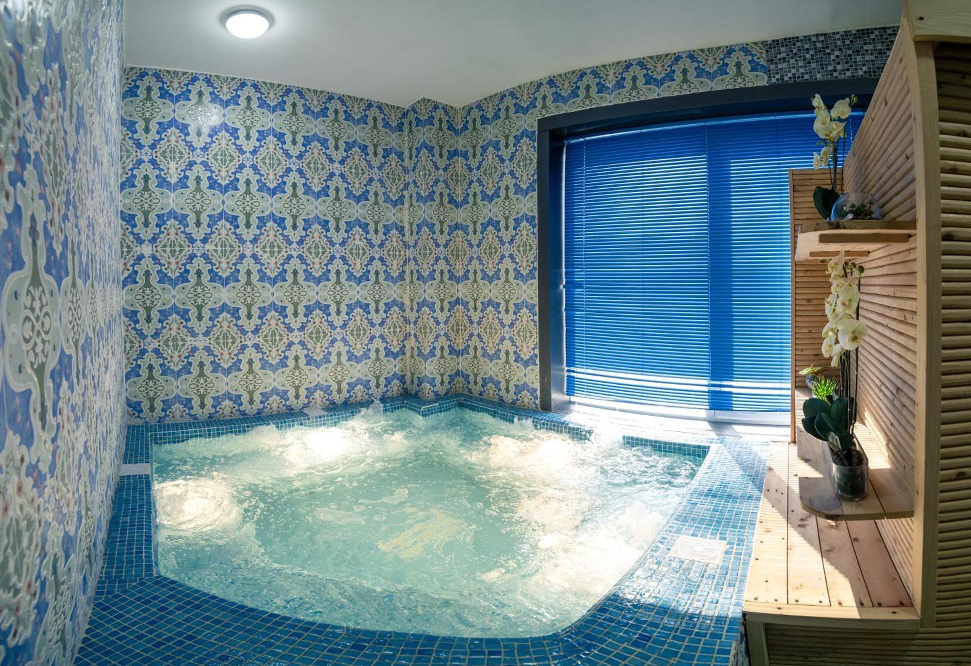 Diamond Star Hotel فندق النجمة الماسية Seeb Eksteriør billede