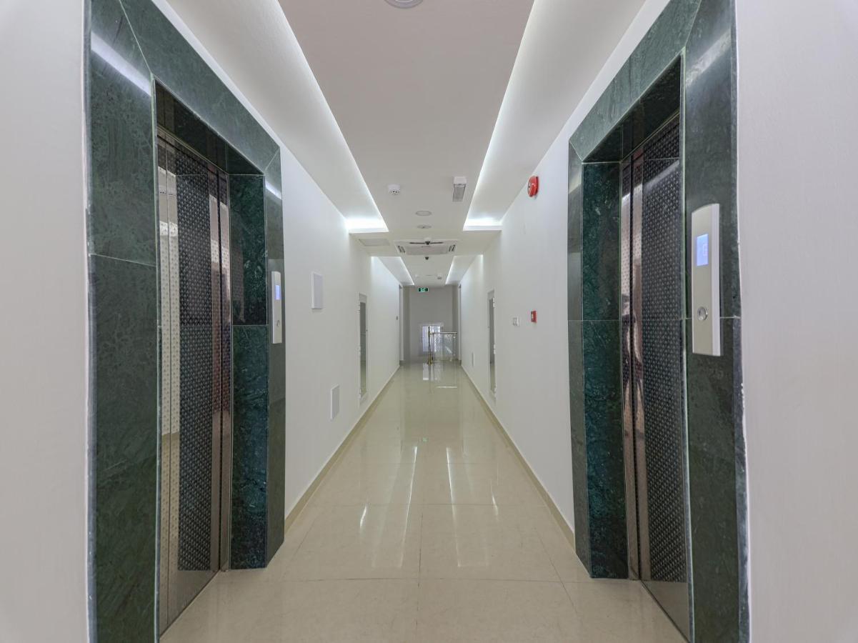 Diamond Star Hotel فندق النجمة الماسية Seeb Eksteriør billede